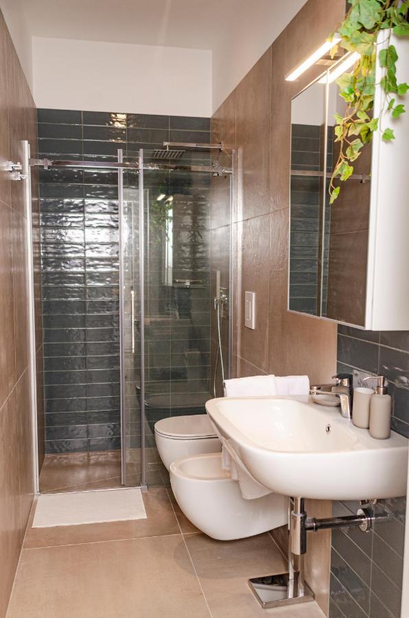 Apulialux Design Apartment - Relax, Spa E Free Parking Bari Exterior foto