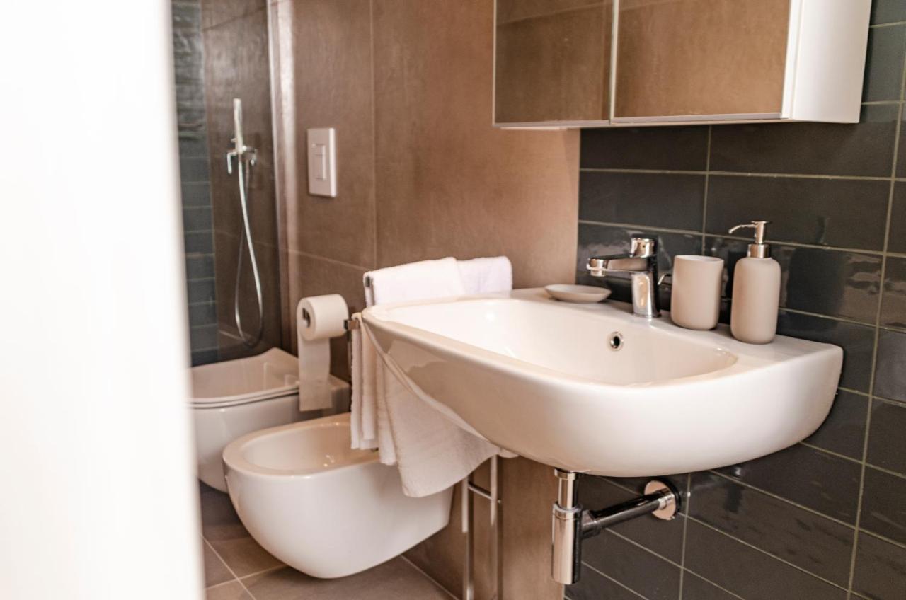 Apulialux Design Apartment - Relax, Spa E Free Parking Bari Exterior foto